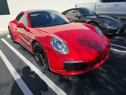 Used 2019 Porsche 911 Carrera 4 image 1