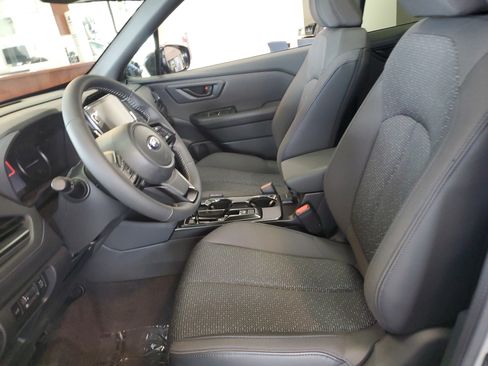Used 2026 Subaru Forester Premium AWD/4WD image 12