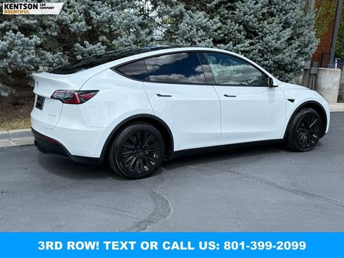 Used 2024 Tesla Model Y Long Range AWD/4WD image 9