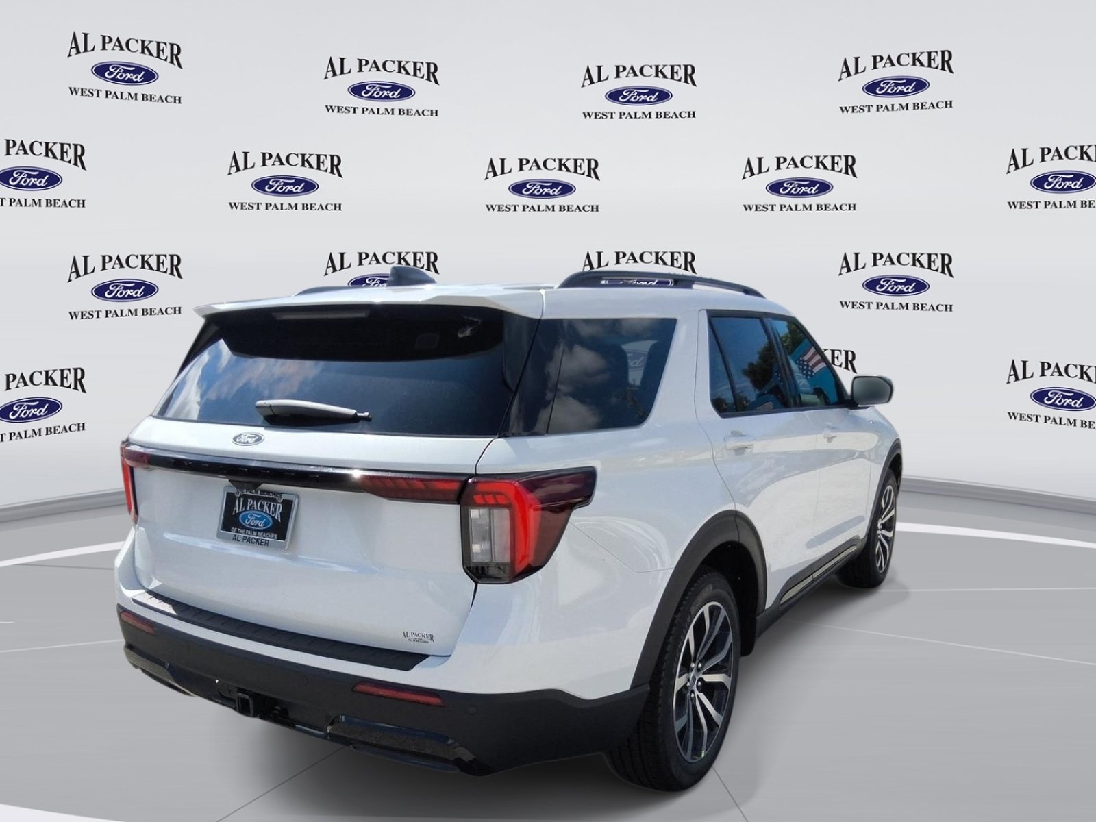 New 2027 Ford Explorer ST-Line w/ Premium Package RWD image 6