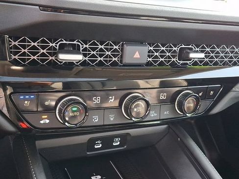 Used 2026 Honda Accord Touring image 17