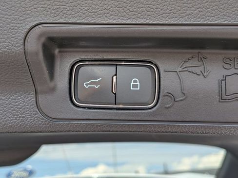 Certified 2023 Ford Explorer XLT AWD/4WD image 21