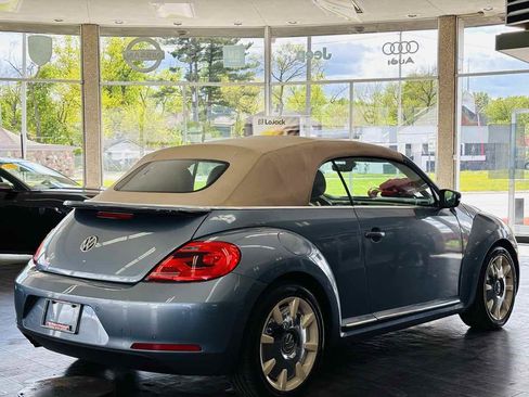 Used 2019 Volkswagen Beetle 2.0T Final Edition SEL FWD image 5