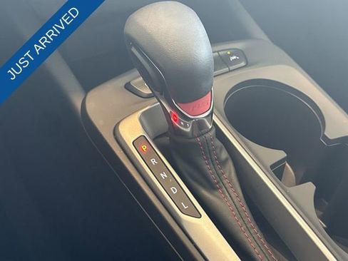 Used 2025 Chevrolet Trax RS w/ Sunroof Package image 20