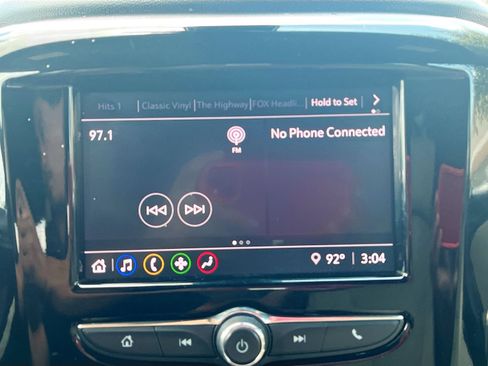 Used 2023 Chevrolet Traverse LS w/ Safety Package FWD image 14