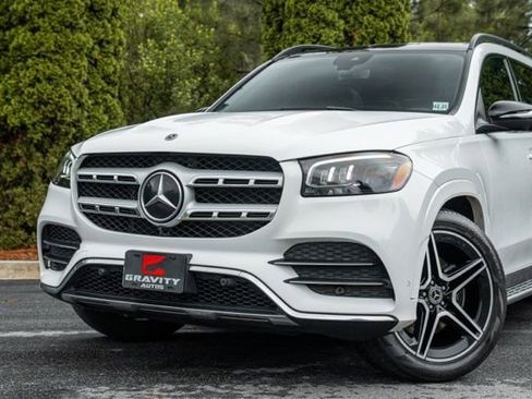 Used 2023 Mercedes-Benz GLS 450 4MATIC w/ AMG Line Exterior image 2