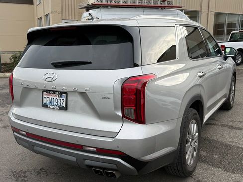 Used 2023 Hyundai Palisade SEL image 4