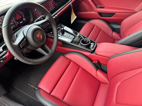 New 2026 Porsche 911 Carrera 4S image 4