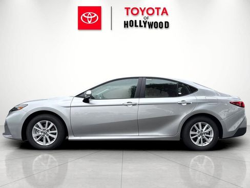 New 2026 Toyota Camry LE FWD image 9