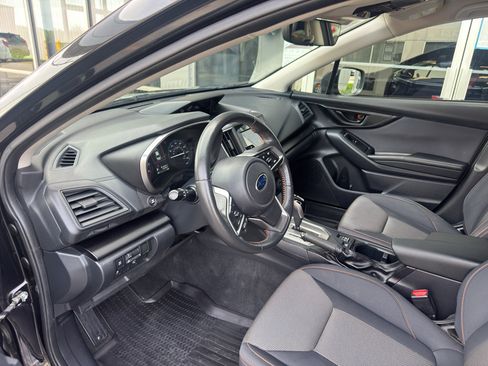 Used 2019 Subaru Crosstrek 2.0i Premium w/ Eyesight System AWD/4WD image 3