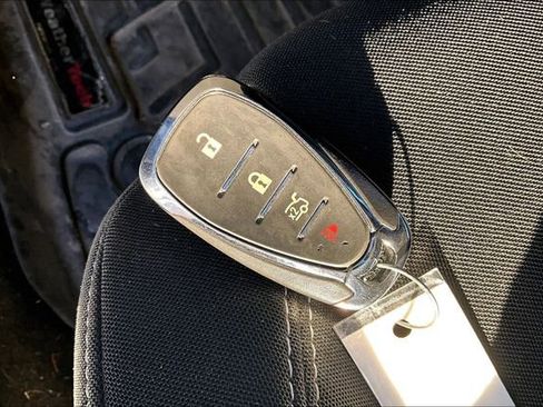 Used 2021 Chevrolet Camaro LT image 11