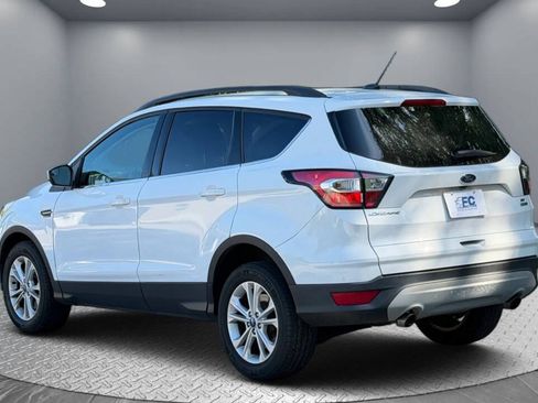 Used 2018 Ford Escape SE AWD/4WD image 7