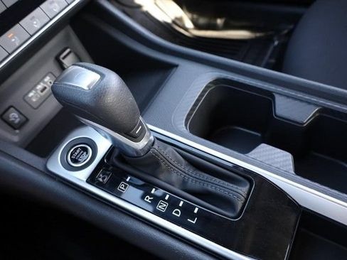 Certified 2025 Nissan Sentra SV FWD image 16