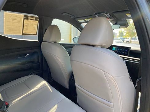 Used 2025 Hyundai Santa Cruz SEL FWD image 34