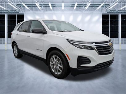 Used 2023 Chevrolet Equinox LS w/ LS Convenience Package