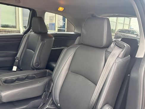 Used 2023 Honda Odyssey Touring image 43
