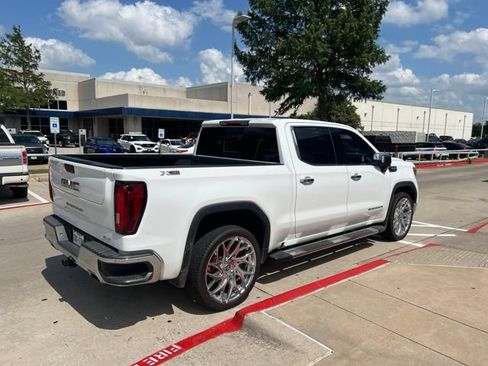 Used 2021 GMC Sierra 1500 SLT AWD/4WD image 6