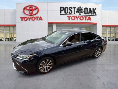 Used 2019 Lexus ES 350 w/ Premium Package FWD image 2