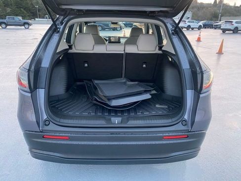 Certified 2023 Honda HR-V LX image 13