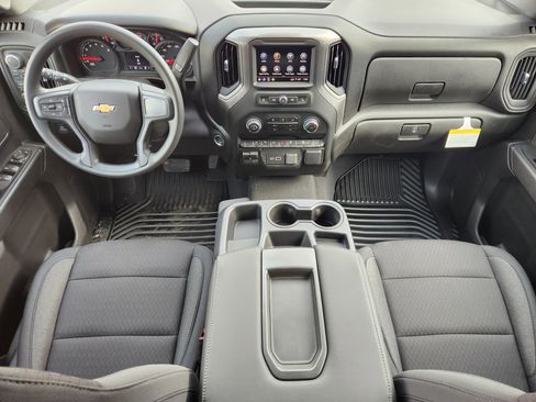 New 2026 Chevrolet Silverado 2500 Custom w/ Custom Value Package image 27