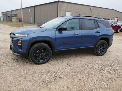 New 2026 Chevrolet Equinox LT w/ Midnight Edition image 7