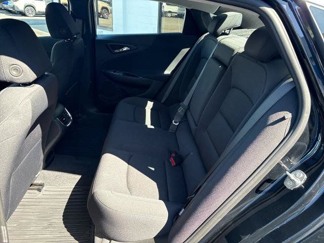 Used 2023 Chevrolet Malibu LT FWD image 16