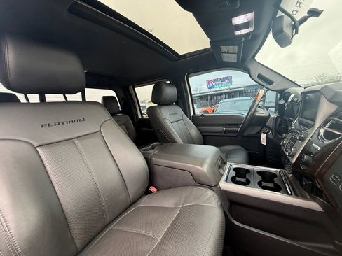 Used 2016 Ford F350 Platinum image 24