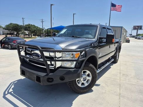 Used 2016 Ford F250 XLT AWD/4WD image 1