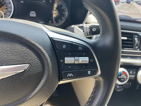 Used 2023 Genesis G70 2.0T AWD/4WD image 32