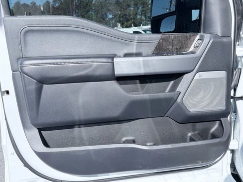 Used 2024 Ford F250 Lariat AWD/4WD image 32