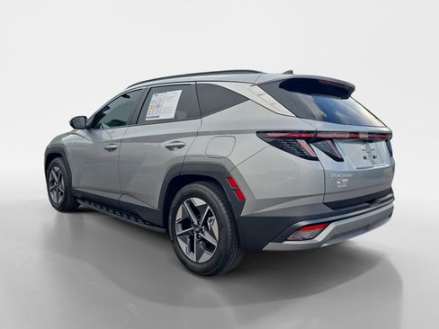 Used 2025 Hyundai Tucson SEL FWD image 5