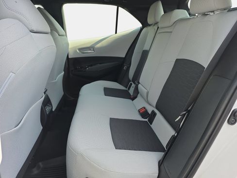 Used 2025 Toyota Corolla SE FWD image 13