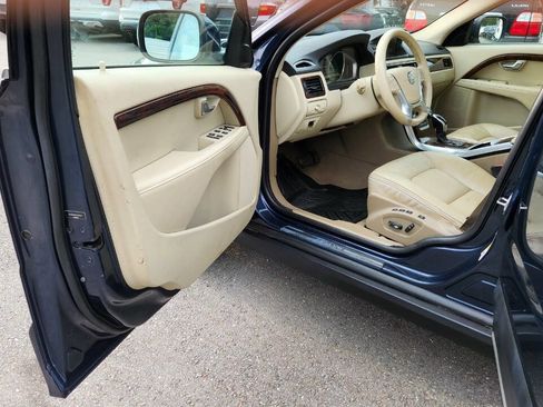 Used 2014 Volvo XC70 T6 image 26