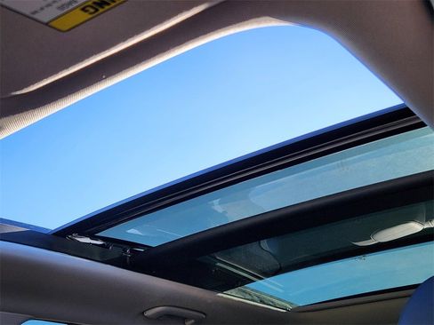 New 2026 Kia Sorento SX image 17