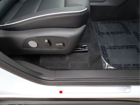 New 2026 GMC Acadia Denali w/ Super Cruise Package FWD image 22