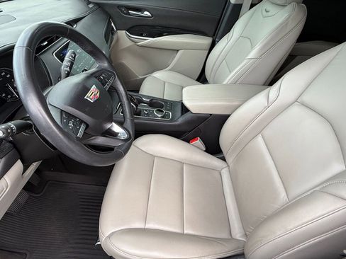 Used 2020 Cadillac XT4 Premium Luxury w/ Driver Awareness Package image 5