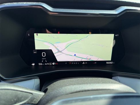 Used 2023 GMC Canyon AT4X image 16