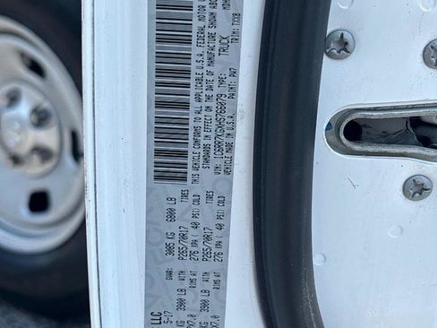 Used 2017 RAM 1500 Tradesman w/ Protection Group AWD/4WD image 39