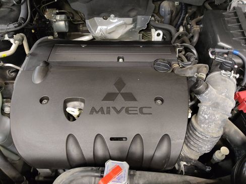 Used 2021 Mitsubishi Outlander Sport LE image 30