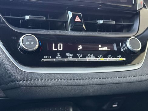 Used 2024 Toyota Corolla SE image 24