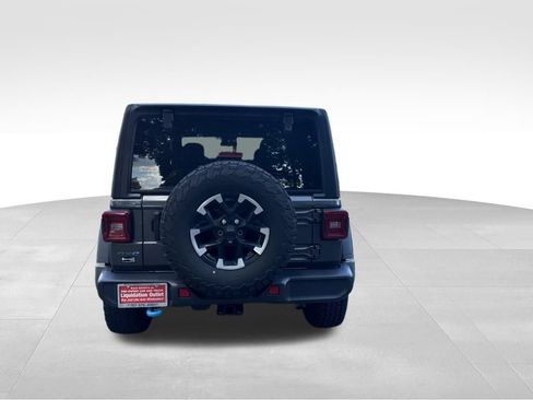 Used 2024 Jeep Wrangler Unlimited Rubicon 4xe AWD/4WD image 4