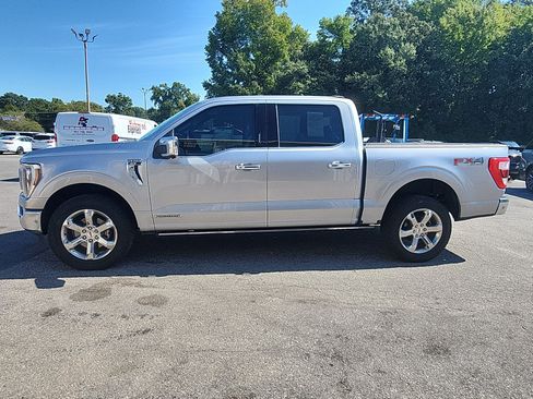 Used 2022 Ford F150 Lariat w/ Equipment Group 502A High AWD/4WD image 2