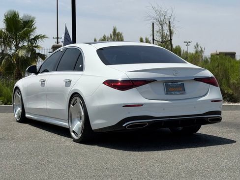 Used 2024 Mercedes-Benz S 580 4MATIC Sedan image 9