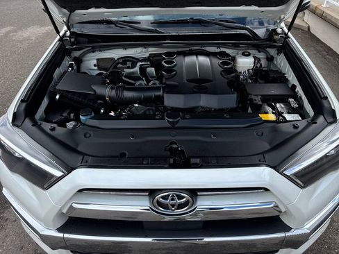 Used 2022 Toyota 4Runner Limited image 21