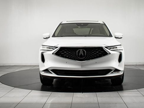 Certified 2023 Acura MDX FWD w/ Technology Package image 2