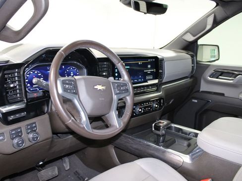 Used 2023 Chevrolet Silverado 1500 LTZ w/ LTZ Premium Texas Edition AWD/4WD image 26