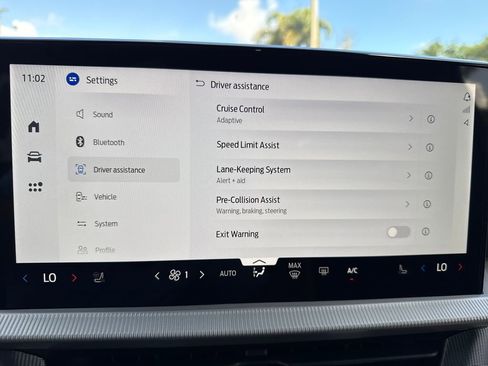 New 2026 Ford Explorer ST-Line image 30