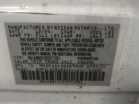 Used 2025 Nissan Sentra SV image 33