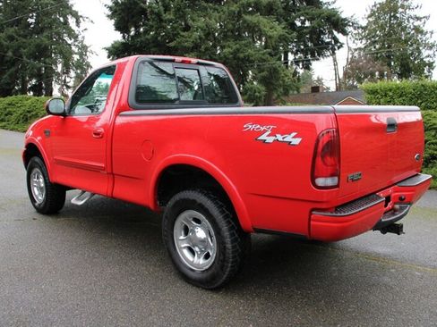 Used 2001 Ford F150 XLT image 4