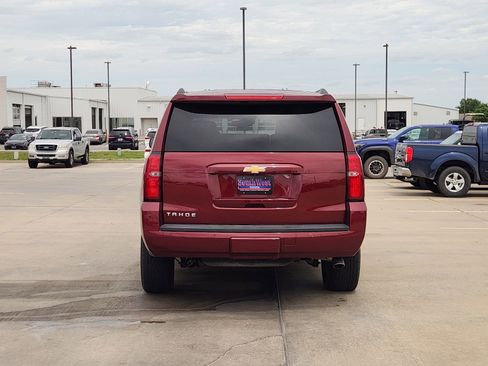 Used 2019 Chevrolet Tahoe LT w/ LT Signature Package AWD/4WD image 8